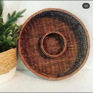 Wicker server with cover